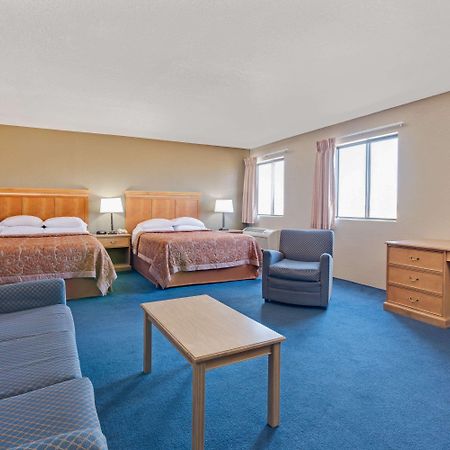 Super 8 By Wyndham Spokane/West Airway Heights Buitenkant foto