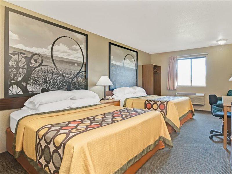 Super 8 By Wyndham Spokane/West Airway Heights Buitenkant foto